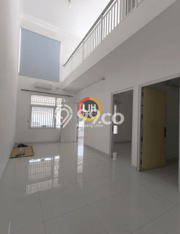 Disewakan! Rumah 5 Kamar Tidur &
4 Kamar Mandi di Manyaran, Semarang Disewakan! Rumah 5 Kamar Tidur &
4 Kamar Mandi di Manyaran, Semarang