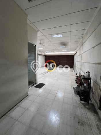 Ruko untuk Disewa di Pusat Semarang Luas Bangunan 300m2 Ruko untuk Disewa di Pusat Semarang Luas Bangunan 300m2