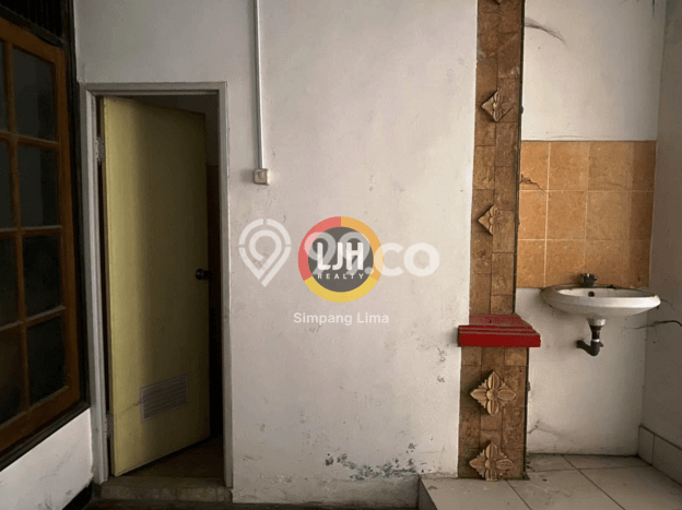 Unit Ruko Dijual di Pedurungan Semarang 662m2 Unit Ruko Dijual di Pedurungan Semarang 662m2