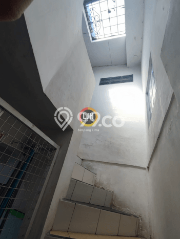 Lokasi Strategis! Dijual Ruko Bisnis di Ngaliyan, Semarang Kondisi Baik Lokasi Strategis! Dijual Ruko Bisnis di Ngaliyan, Semarang Kondisi Baik