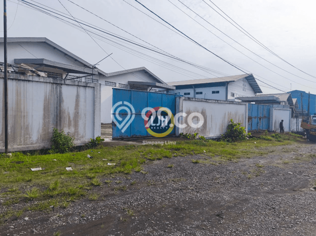 Gudang disewakan lokasi strategis Ngaliyan Semarang 1800m2 Gudang disewakan lokasi strategis Ngaliyan Semarang 1800m2