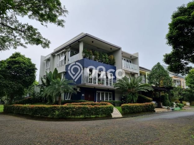 Hunian Mewah LB 456m2 Siap Huni Desain Elegan di BSD City, Tangerang Hunian Mewah LB 456m2 Siap Huni Desain Elegan di BSD City, Tangerang
