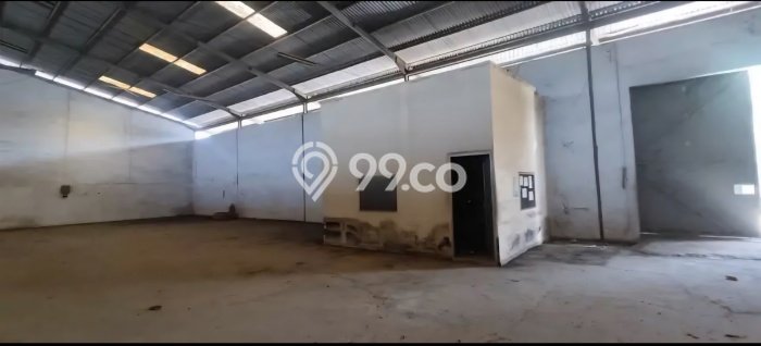 Unit Gudang Disewa Lokasi Tallo, Makassar Spesifikasi Luas Bangunan 900m2 Unit Gudang Disewa Lokasi Tallo, Makassar Spesifikasi Luas Bangunan 900m2