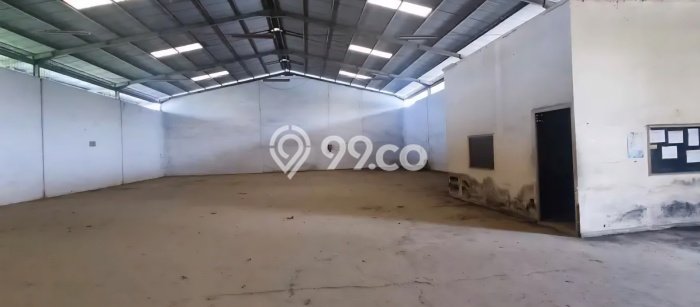 Unit Gudang Disewa Lokasi Tallo, Makassar Spesifikasi Luas Bangunan 900m2 Unit Gudang Disewa Lokasi Tallo, Makassar Spesifikasi Luas Bangunan 900m2