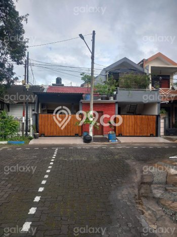 Dijual Rumah 5 Kamar Lokasi Ideal Nyaman dan Strategis di Blimbing Dijual Rumah 5 Kamar Lokasi Ideal Nyaman dan Strategis di Blimbing