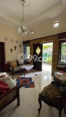 For Sale! Luxury House LT 191m2 Desain Elegan di Malang Kota For Sale! Luxury House LT 191m2 Desain Elegan di Malang Kota