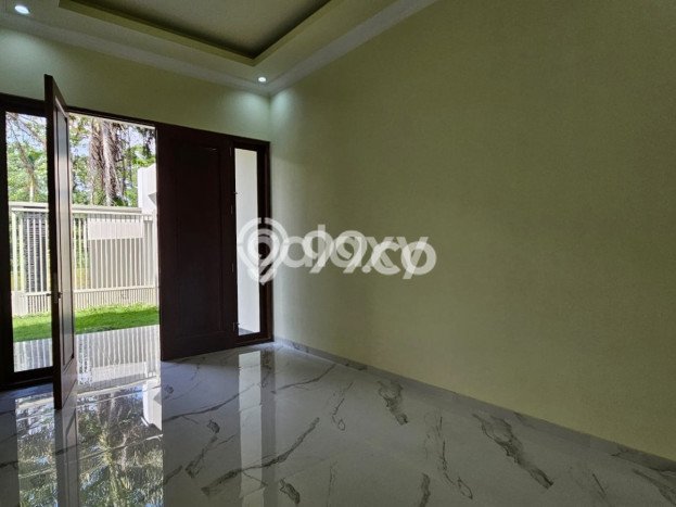 Hunian Elit LB 450m2 Siap Pakai Desain Elegan di Araya, Malang Hunian Elit LB 450m2 Siap Pakai Desain Elegan di Araya, Malang