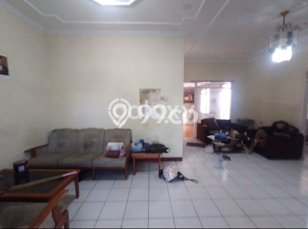 Jual Rumah Bagus Siap Huni LB 183m2 di Lowokwaru, Malang Jual Rumah Bagus Siap Huni LB 183m2 di Lowokwaru, Malang