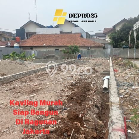 Tanah Dijual Lokasi Strategis di Jakarta Selatan dengan Luas 82m2 Tanah Dijual Lokasi Strategis di Jakarta Selatan dengan Luas 82m2