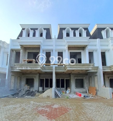 Hot Offer Hunian Mewah Ideal dan Luas di Jagakarsa, Jakarta Selatan Hot Offer Hunian Mewah Ideal dan Luas di Jagakarsa, Jakarta Selatan