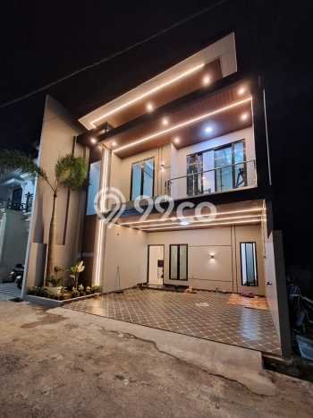 Jual Rumah Bagus Siap Huni LB 120m2 di Jagakarsa, Jakarta Selatan Jual Rumah Bagus Siap Huni LB 120m2 di Jagakarsa, Jakarta Selatan