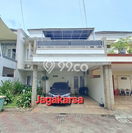 Ready to Use! Premium House LT 176m2 Desain Elegan di Ciganjur Ready to Use! Premium House LT 176m2 Desain Elegan di Ciganjur