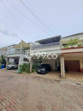 Ready to Use! Premium House LT 176m2 Desain Elegan di Ciganjur Ready to Use! Premium House LT 176m2 Desain Elegan di Ciganjur