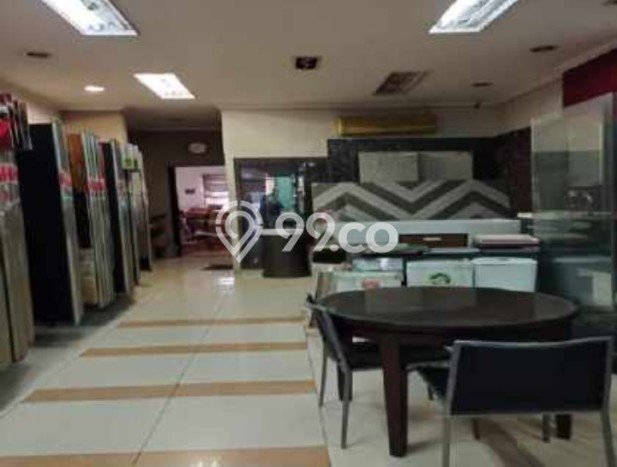 Ruko Bagus Dijual LB 90m2 Lokasi Strategis Jakarta Selatan Area Cocok untuk Berbisnis Ruko Bagus Dijual LB 90m2 Lokasi Strategis Jakarta Selatan Area Cocok untuk Berbisnis