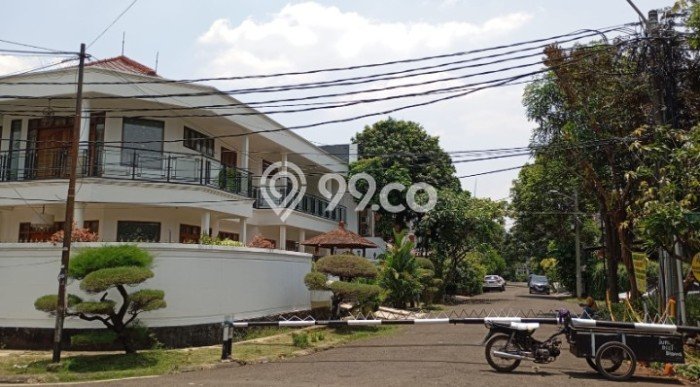 Hunian Mewah LB 500m2 Siap Pakai Desain Elegan di Pondok Pinang, Jakarta Selatan Hunian Mewah LB 500m2 Siap Pakai Desain Elegan di Pondok Pinang, Jakarta Selatan