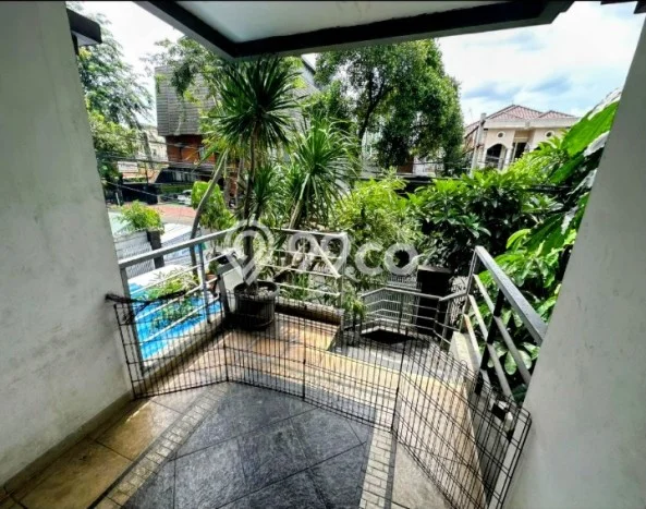Jual Rumah Luas Megah Dengan View Cantik di Bendungan Hilir, Jakarta Pusat Jual Rumah Luas Megah Dengan View Cantik di Bendungan Hilir, Jakarta Pusat