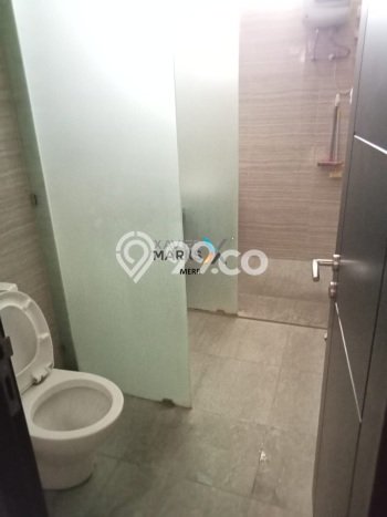Rumah Elit LB 380m2 Siap Huni Desain Elegan di Dharma Husada, Surabaya Rumah Elit LB 380m2 Siap Huni Desain Elegan di Dharma Husada, Surabaya