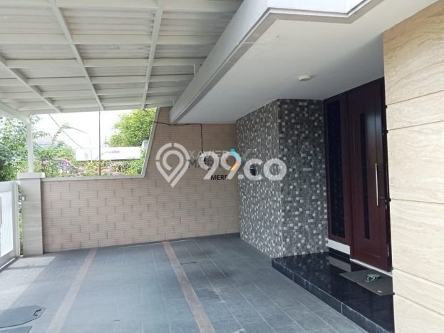 Rumah Elit LB 380m2 Siap Huni Desain Elegan di Dharma Husada, Surabaya Rumah Elit LB 380m2 Siap Huni Desain Elegan di Dharma Husada, Surabaya
