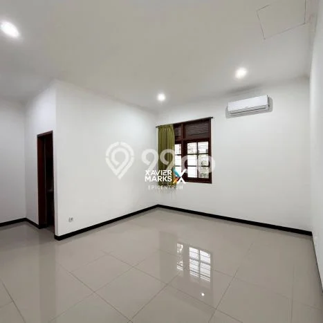 Jarang Ada! Rumah Sewa 4 Kamar Bagus Siap Huni Kertajaya Jarang Ada! Rumah Sewa 4 Kamar Bagus Siap Huni Kertajaya