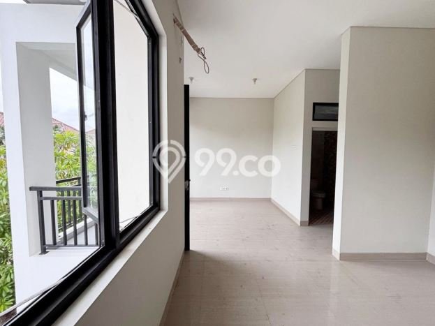 For Sale Rumah 4 Kamar Lokasi Strategis Nyaman dan Strategis di Wiyung For Sale Rumah 4 Kamar Lokasi Strategis Nyaman dan Strategis di Wiyung