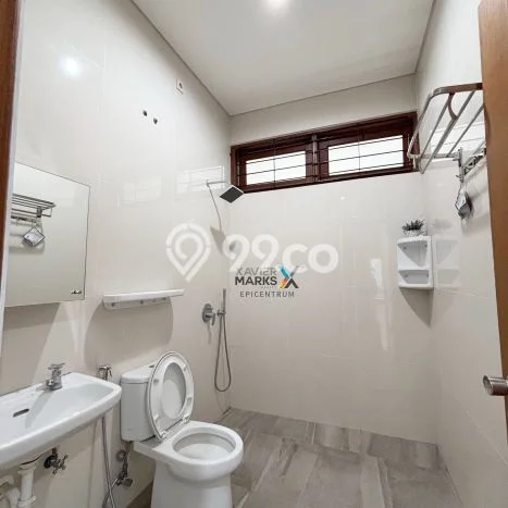 Jarang Ada! Rumah Sewa 4 Kamar Bagus Siap Huni Kertajaya Jarang Ada! Rumah Sewa 4 Kamar Bagus Siap Huni Kertajaya