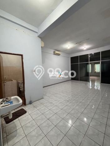 Unit Gudang Dijual di Bubutan Surabaya Luas Tanah 315m2, Luas Bangunan 315m2 Unit Gudang Dijual di Bubutan Surabaya Luas Tanah 315m2, Luas Bangunan 315m2