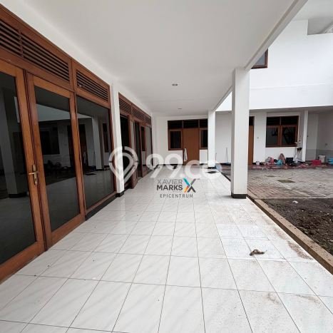 Jarang Ada! Rumah Sewa 4 Kamar Bagus Siap Huni Kertajaya Jarang Ada! Rumah Sewa 4 Kamar Bagus Siap Huni Kertajaya