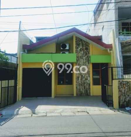 Dijual Rumah Luas Megah Dengan View Cantik di Grogol, Jakarta Barat Dijual Rumah Luas Megah Dengan View Cantik di Grogol, Jakarta Barat