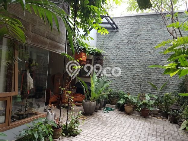 Rumah Mewah LB 500m2 Siap Huni Desain Elegan di BSD The Green, Tangerang Rumah Mewah LB 500m2 Siap Huni Desain Elegan di BSD The Green, Tangerang
