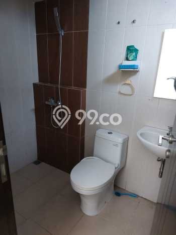 Disewakan! Rumah 3 Kamar Tidur &
2 Kamar Mandi di BSD Eminent, Tangerang Disewakan! Rumah 3 Kamar Tidur &
2 Kamar Mandi di BSD Eminent, Tangerang