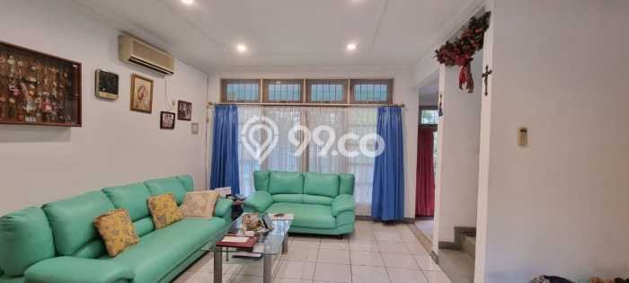 Hunian Mewah LB 185m2 Siap Huni Desain Elegan di Sektor 9-Bintaro, Tangerang Selatan Hunian Mewah LB 185m2 Siap Huni Desain Elegan di Sektor 9-Bintaro, Tangerang Selatan