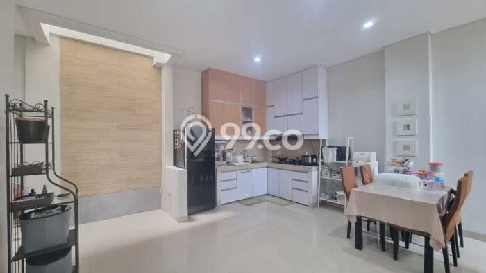 Rumah Luxury Modern Siap Huni di Bintaro Tangerang Selatan Rumah Luxury Modern Siap Huni di Bintaro Tangerang Selatan