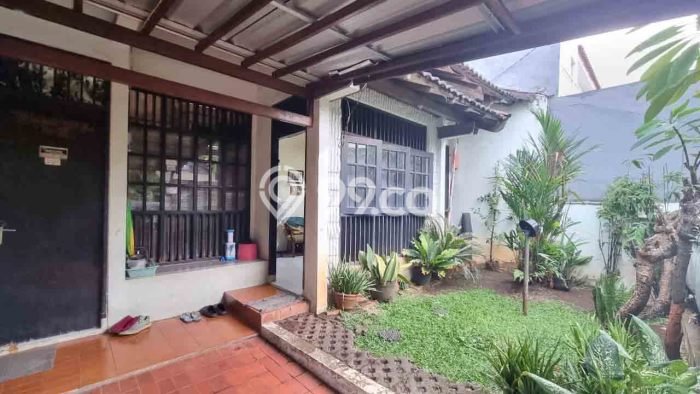 Jual Rumah Eksklusif 3 KT di Bintaro, Tangerang Selatan Jual Rumah Eksklusif 3 KT di Bintaro, Tangerang Selatan