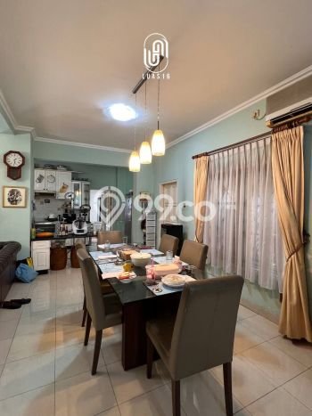 Dijual Rumah Premium dengan Fasilitas Sekitar Lengkap di Cilandak, Jakarta Selatan Dijual Rumah Premium dengan Fasilitas Sekitar Lengkap di Cilandak, Jakarta Selatan