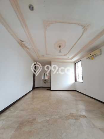 Siap Huni Rumah Mewah 5 Kamar di Cilandak Dekat ke Mana Saja Siap Huni Rumah Mewah 5 Kamar di Cilandak Dekat ke Mana Saja