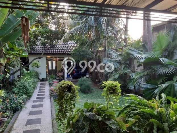 Rumah Luxury Modern Tanpa Renovasi di Sektor 9-Bintaro Tangerang Selatan Rumah Luxury Modern Tanpa Renovasi di Sektor 9-Bintaro Tangerang Selatan