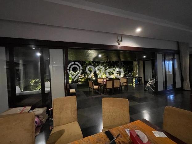 Hunian Mewah LB 650m2 Siap Pakai Desain Elegan di Kemang, Jakarta Selatan Hunian Mewah LB 650m2 Siap Pakai Desain Elegan di Kemang, Jakarta Selatan