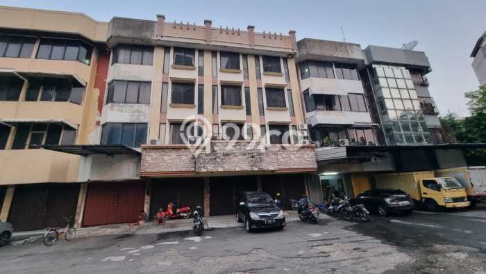 Ruko Dijual Lokasi Stratagis di Tanah Abang Jakarta Pusat Cocok untuk Bisnis Ruko Dijual Lokasi Stratagis di Tanah Abang Jakarta Pusat Cocok untuk Bisnis