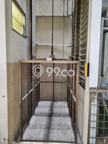 Ruko Dijual Lokasi Stratagis di Tanah Abang Jakarta Pusat Cocok untuk Bisnis Ruko Dijual Lokasi Stratagis di Tanah Abang Jakarta Pusat Cocok untuk Bisnis