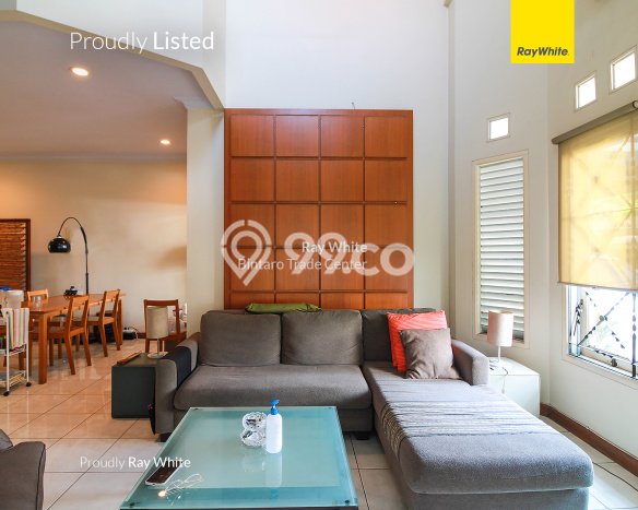 Dijual Rumah Luas Elegan Dengan View Cantik di Bintaro, Tangerang Selatan Dijual Rumah Luas Elegan Dengan View Cantik di Bintaro, Tangerang Selatan