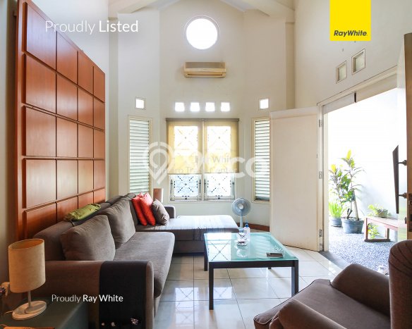 Rumah Luxury Best Location di Jakarta Selatan, DKI Jakarta Rumah Luxury Best Location di Jakarta Selatan, DKI Jakarta