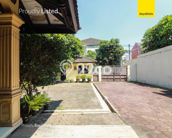 Best Deal Hunian Mewah Ideal dan Luas di Pesanggrahan, Jakarta Selatan Best Deal Hunian Mewah Ideal dan Luas di Pesanggrahan, Jakarta Selatan