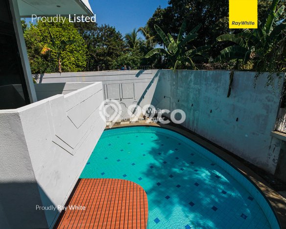 Rumah Luxury Modern Tanpa Renovasi di Permata Hijau Jakarta Selatan Rumah Luxury Modern Tanpa Renovasi di Permata Hijau Jakarta Selatan
