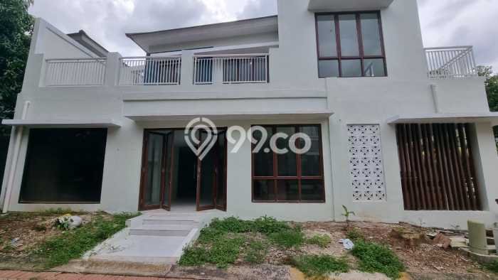 Hunian Mewah LB 210m2 Siap Huni Desain Elegan di Bintaro, Tangerang Selatan Hunian Mewah LB 210m2 Siap Huni Desain Elegan di Bintaro, Tangerang Selatan