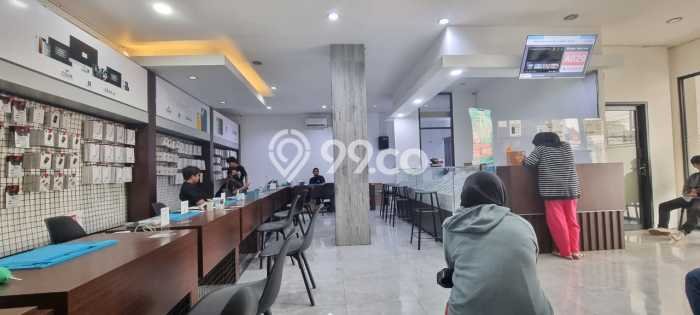 Unit Ruko Dijual di Jakarta Selatan LT 150m2 & LB 360m2 Unit Ruko Dijual di Jakarta Selatan LT 150m2 & LB 360m2