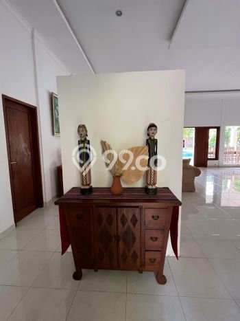 INVESTASI POTENSIAL! Vila di Praya, Luas 2000m2m², Lingkungan Prima INVESTASI POTENSIAL! Vila di Praya, Luas 2000m2m², Lingkungan Prima