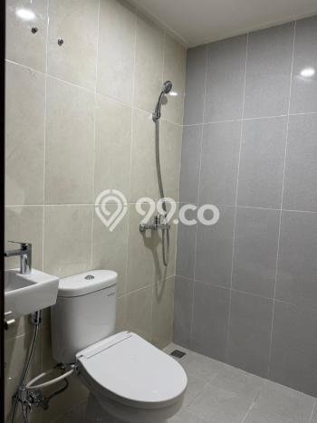 Kost Dijual di Bintaro dengan 9 KT dan Luas 180m2 Kost Dijual di Bintaro dengan 9 KT dan Luas 180m2