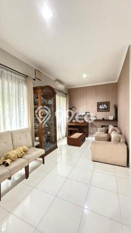 Ready to Use! Luxury House LT 180m2 Desain Modern di Bintaro Ready to Use! Luxury House LT 180m2 Desain Modern di Bintaro