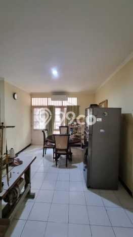 Jual Rumah Luas Megah Dengan View Cantik di Bintaro, Tangerang Selatan Jual Rumah Luas Megah Dengan View Cantik di Bintaro, Tangerang Selatan