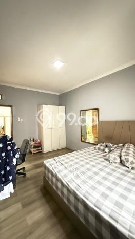 Rumah Elit LB 600m2 Siap Pakai Desain Elegan di Bintaro, Tangerang Selatan Rumah Elit LB 600m2 Siap Pakai Desain Elegan di Bintaro, Tangerang Selatan